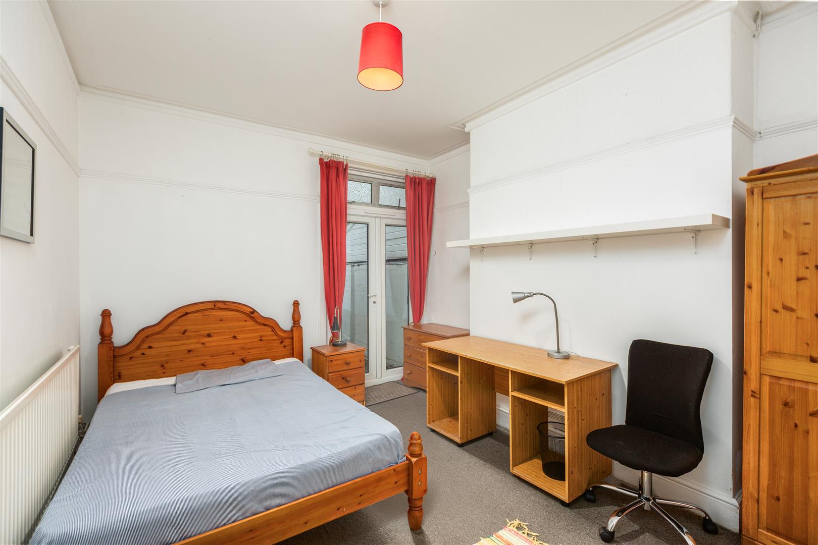 Rhyddings Park Road, Brynmill, Swansea, SA2 0AE